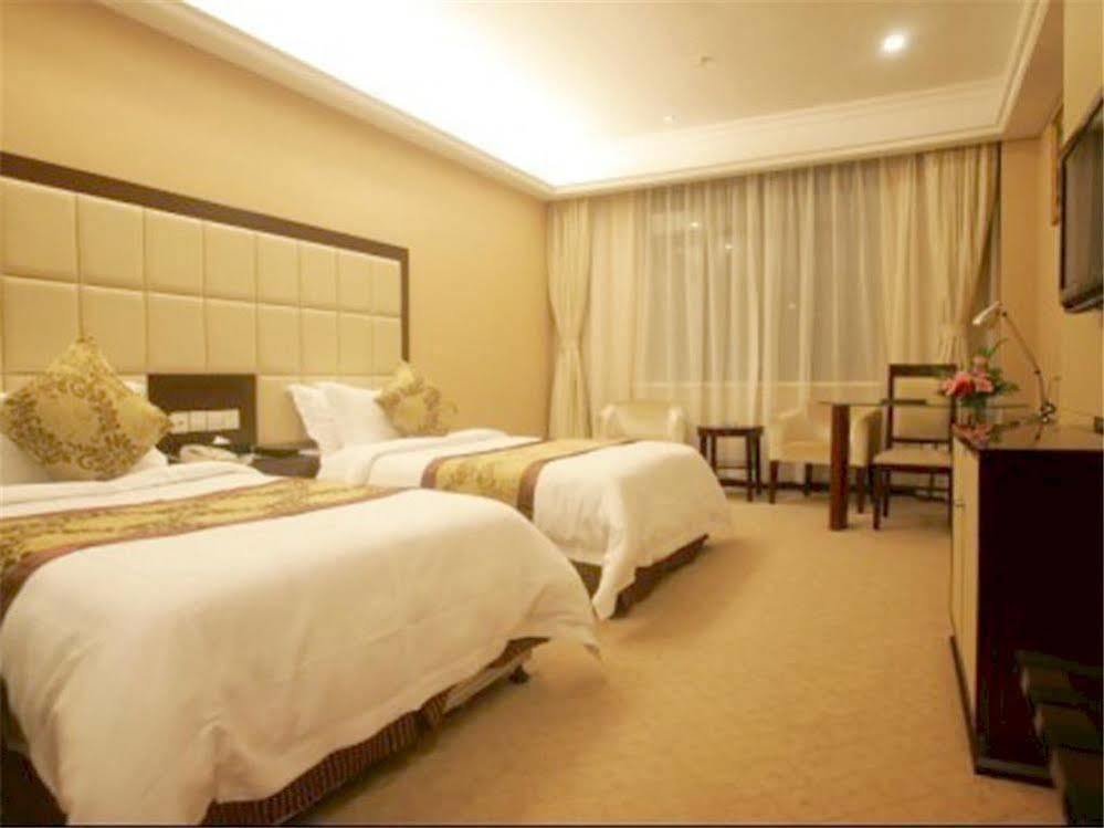Hong Jin International Hotel - Pudong Airport Шанхай Екстериор снимка